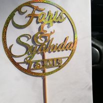 Load image into Gallery viewer, Cake Topper Mirror Gold Artcard and Acrylic for Wedding, Engagement, Pengantin Baru, Bertunang E-day dll