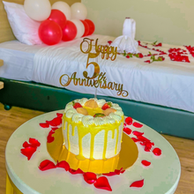 Load image into Gallery viewer, Cake Topper Mirror Gold Artcard and Acrylic for Wedding, Engagement, Pengantin Baru, Bertunang E-day dll