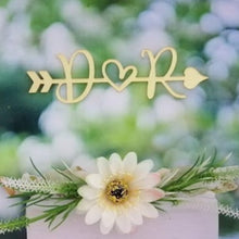 Load image into Gallery viewer, Cake Topper Mirror Gold Artcard and Acrylic for Wedding, Engagement, Pengantin Baru, Bertunang E-day dll
