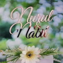 Load image into Gallery viewer, Cake Topper Mirror Gold Artcard and Acrylic for Wedding, Engagement, Pengantin Baru, Bertunang E-day dll
