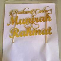 Load image into Gallery viewer, Cake Topper Mirror Gold Artcard and Acrylic for Wedding, Engagement, Pengantin Baru, Bertunang E-day dll
