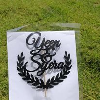 Load image into Gallery viewer, Cake Topper Mirror Gold Artcard and Acrylic for Wedding, Engagement, Pengantin Baru, Bertunang E-day dll
